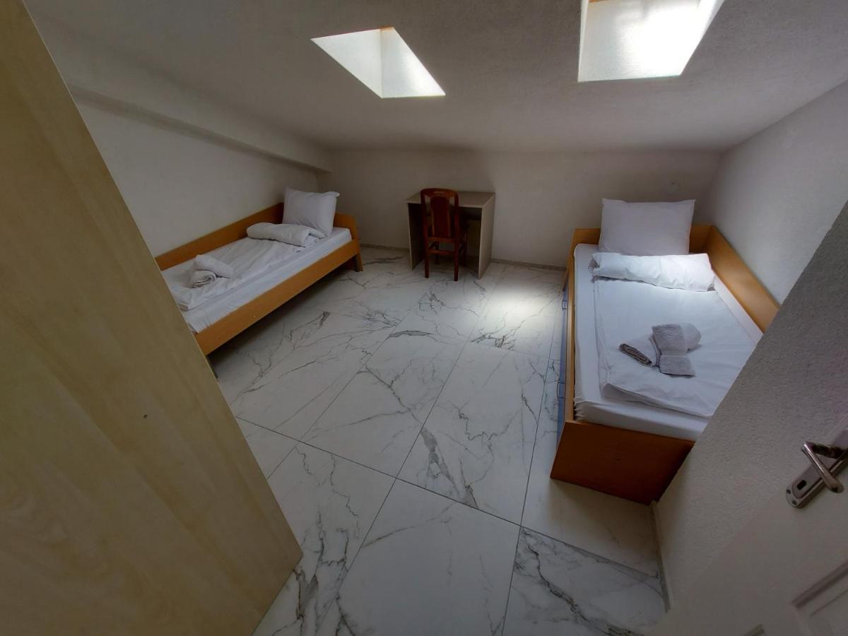 Unique Apartmens City Center Bitola Exterior foto
